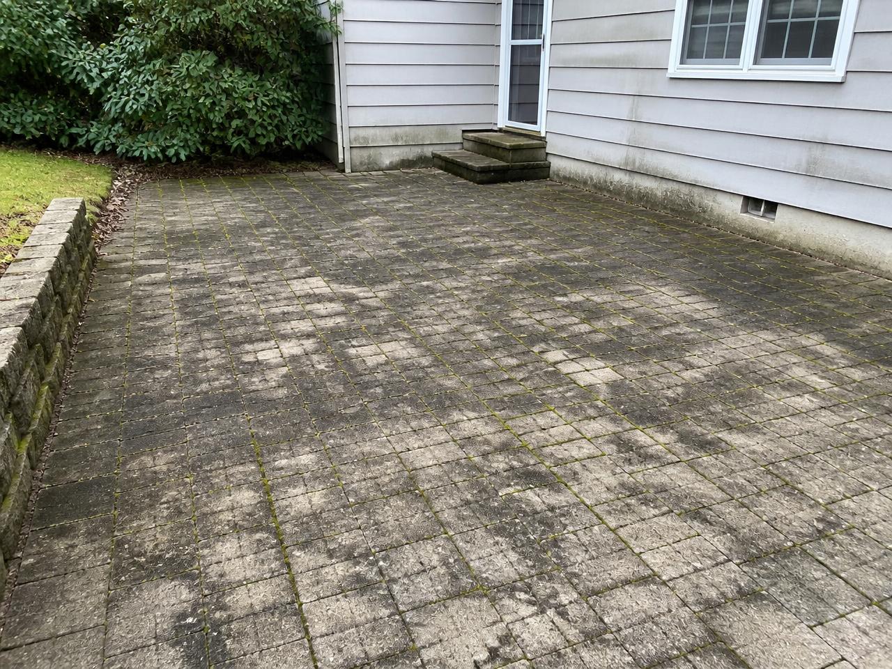 Stone paver patio before cleaning
